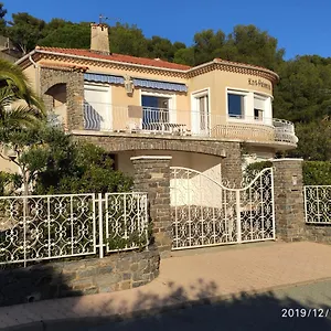 https://meuble-tourisme-4-les-pieds-dans-leau-villa-las-palmeras.fr-provencehotel.com