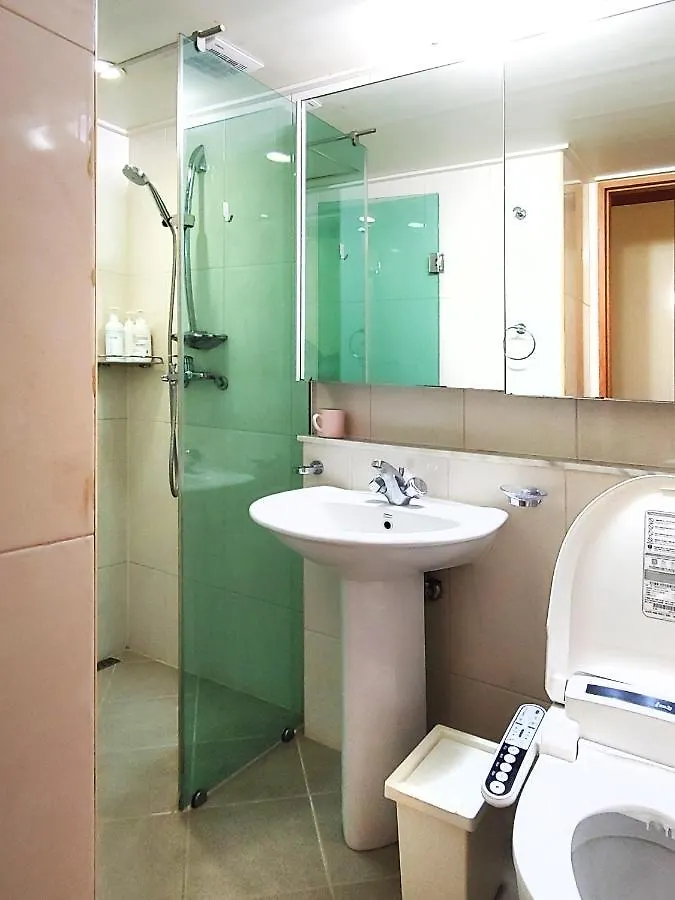 Khan Residence Soul