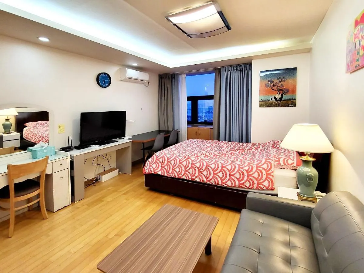Khan Residence Seoul