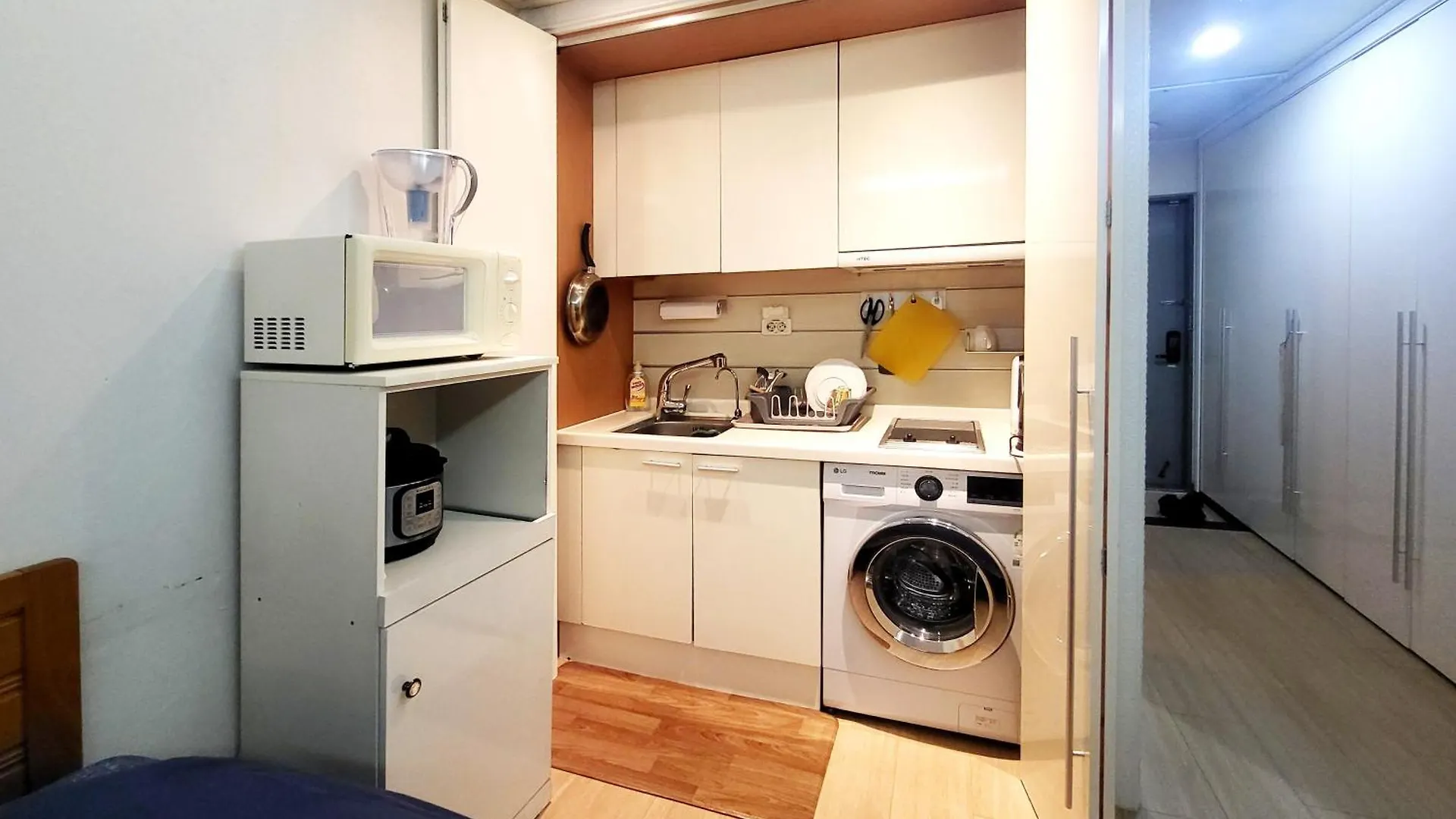 Khan Residence Seoul Apartment